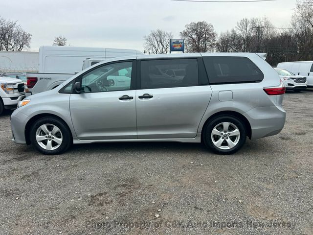 2020 Toyota Sienna L FWD 7-Passenger - 22949839 - 14