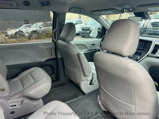 2020 Toyota Sienna L FWD 7-Passenger - 22949839 - 33