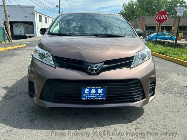 2020 Toyota Sienna L FWD 7-Passenger - 23033775 - 2