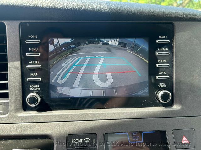 2020 Toyota Sienna L FWD 7-Passenger - 23033775 - 38