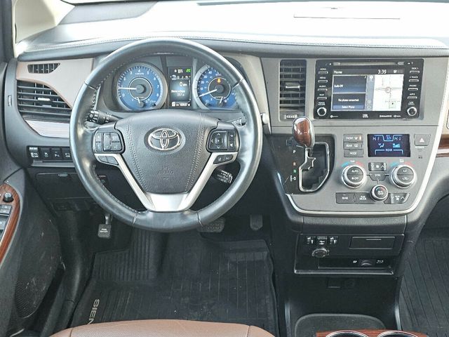 2020 Toyota Sienna Limited Premium AWD 7-Passenger - 22969068 - 26