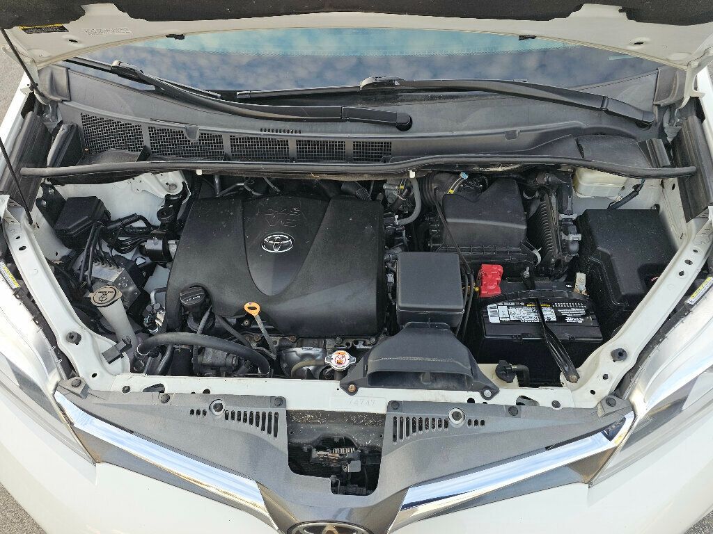 2020 Toyota Sienna Limited Premium AWD 7-Passenger - 22969068 - 38