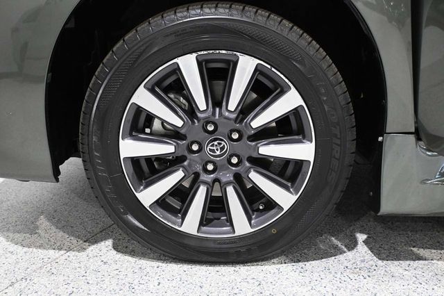 2020 Toyota Sienna Limited Premium FWD 7-Passenger - 23020012 - 11