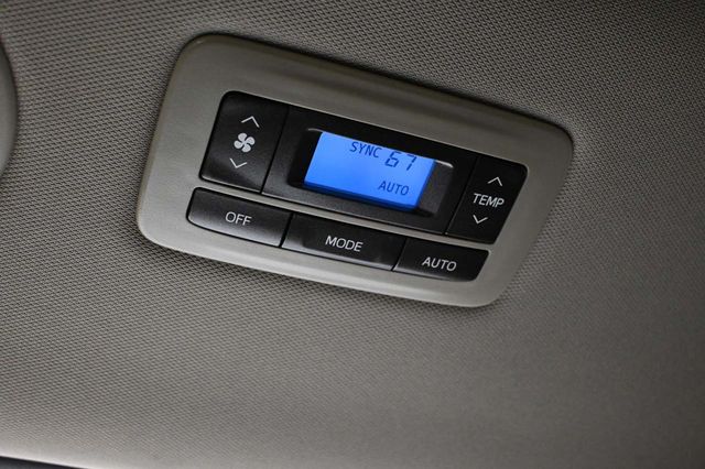 2020 Toyota Sienna Limited Premium FWD 7-Passenger - 23020012 - 31