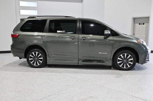2020 Toyota Sienna Limited Premium FWD 7-Passenger - 23020012 - 4