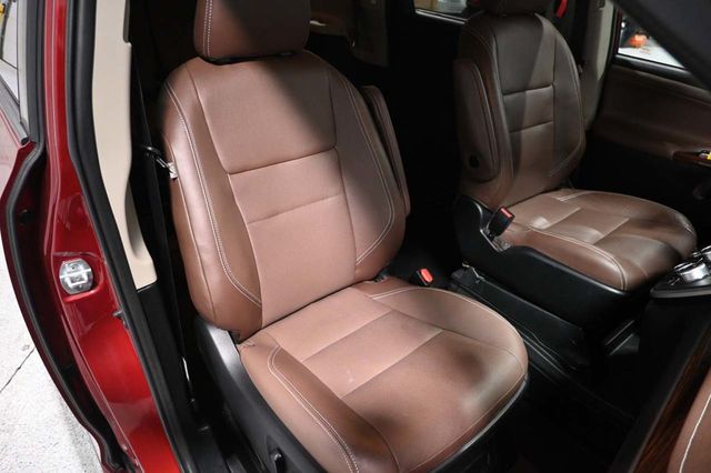 2020 Toyota Sienna Limited Premium FWD 7-Passenger - 23096555 - 15