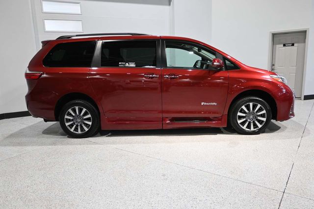 2020 Toyota Sienna Limited Premium FWD 7-Passenger - 23096555 - 4
