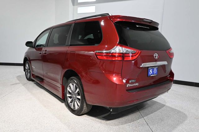 2020 Toyota Sienna Limited Premium FWD 7-Passenger - 23096555 - 7