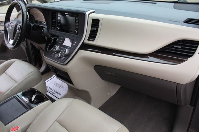 2020 Toyota Sienna ON SALE...AWD XLE LEATHER, MOONROOF NEW  TIRES  - 22870735 - 11