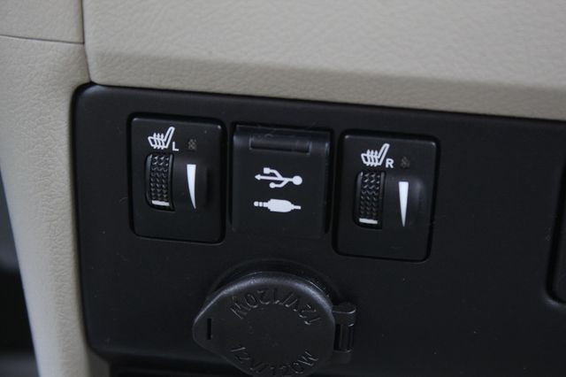 2020 Toyota Sienna ON SALE...AWD XLE LEATHER, MOONROOF NEW  TIRES  - 22870735 - 34