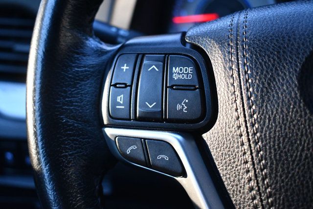 2020 Toyota Sienna SE AWD 7-Passenger - 22958218 - 17