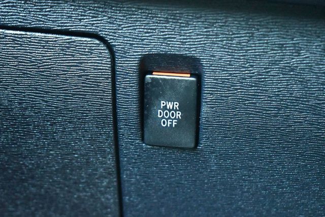 2020 Toyota Sienna SE AWD 7-Passenger - 22958218 - 40