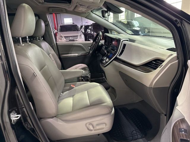 2020 Toyota Sienna XLE Automatic Access Seat FWD 7-Passenger - 23029108 - 41