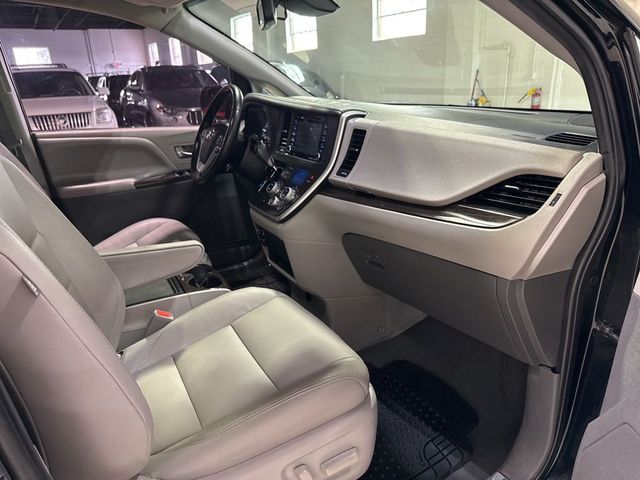 2020 Toyota Sienna XLE Automatic Access Seat FWD 7-Passenger - 23029108 - 42