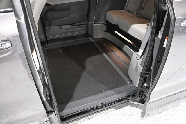 2020 Toyota Sienna XLE Automatic Access Seat FWD 7-Passenger - 23044281 - 27