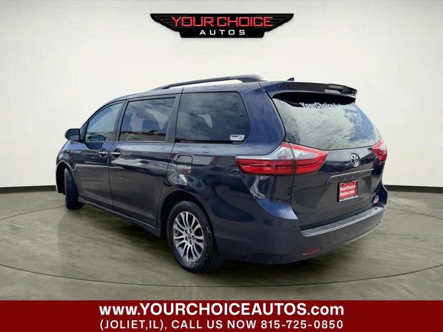 2020 Toyota Sienna XLE Automatic Access Seat FWD 7-Passenger - 23002112 - 4
