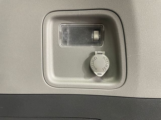 2020 Toyota Sienna XLE AWD 7-Passenger - 22995943 - 40