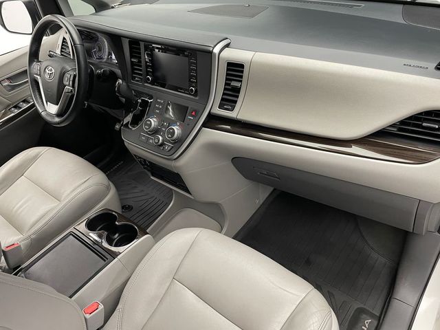 2020 Toyota Sienna XLE Premium AWD 7-Passenger - 23014957 - 15
