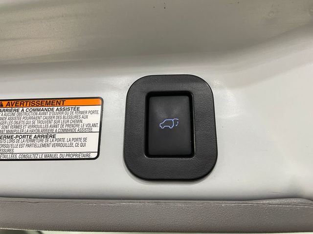 2020 Toyota Sienna XLE Premium AWD 7-Passenger - 23014957 - 43