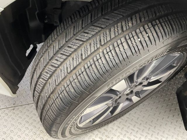 2020 Toyota Sienna XLE Premium AWD 7-Passenger - 23014957 - 49