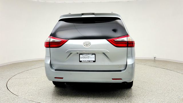 2020 Toyota Sienna XLE Premium AWD 7-Seater - 23035330 - 5