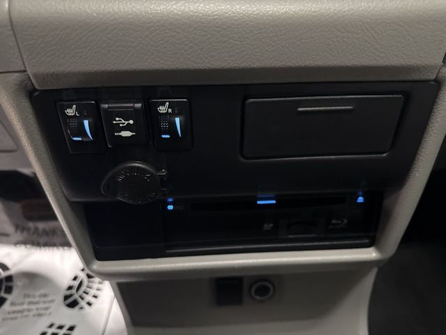 2020 Toyota Sienna XLE Premium FWD 8-Passenger - 22980532 - 23