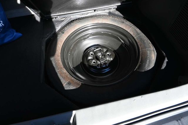 2020 Toyota Sienna XLE Premium FWD 8-Passenger - 22968895 - 26