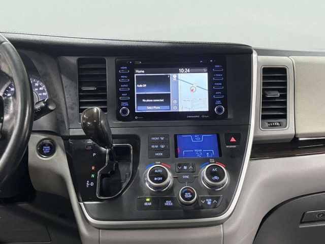 2020 Toyota Sienna XLE Premium FWD 8-Passenger - 22982313 - 25