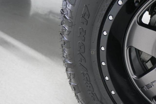 2020 Toyota Tacoma  - 22971367 - 23