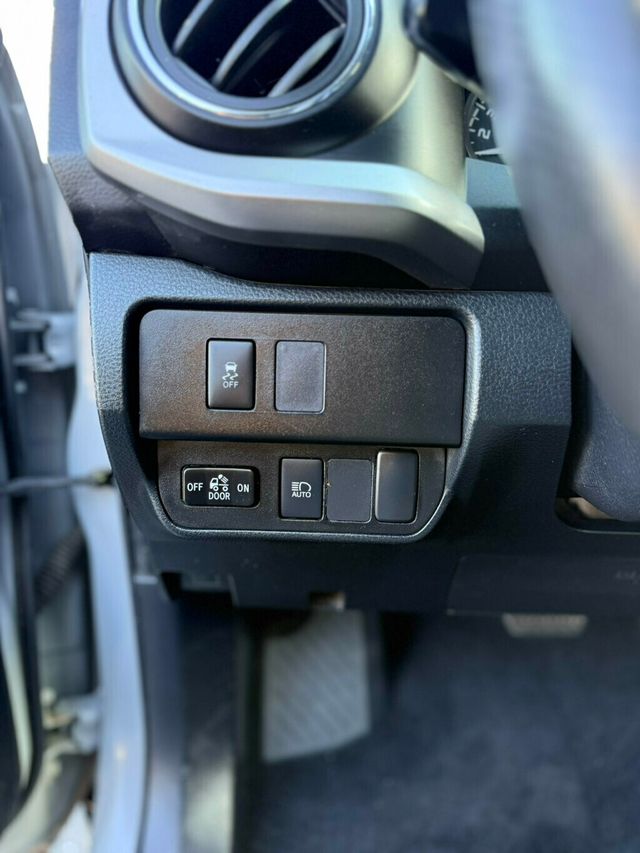 2020 Toyota Tacoma  - 23031240 - 17