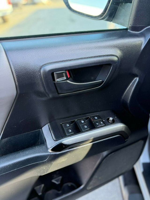 2020 Toyota Tacoma  - 23031240 - 18