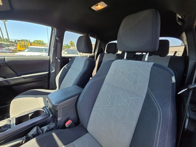 2020 Toyota Tacoma  - 22887595 - 17