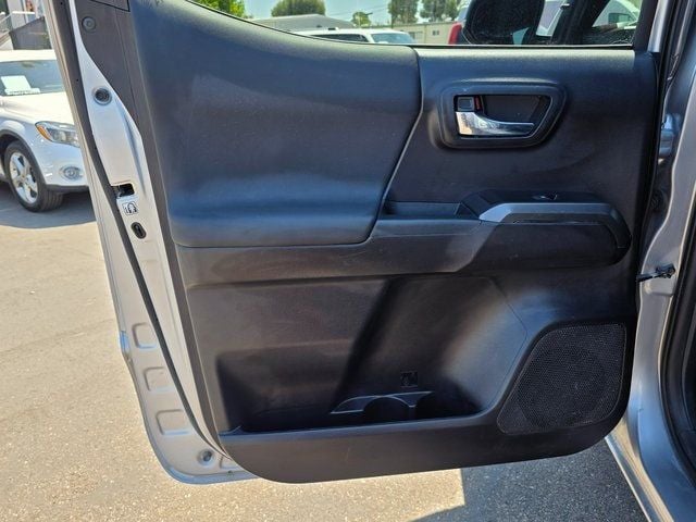 2020 Toyota Tacoma  - 22887595 - 21