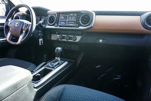 2020 Toyota Tacoma 2WD SR5 Double Cab 5' Bed I4 AT (Natl) - 22966188 - 9