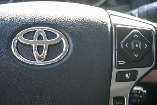 2020 Toyota Tacoma 2WD SR5 Double Cab 5' Bed I4 AT (Natl) - 22966188 - 13