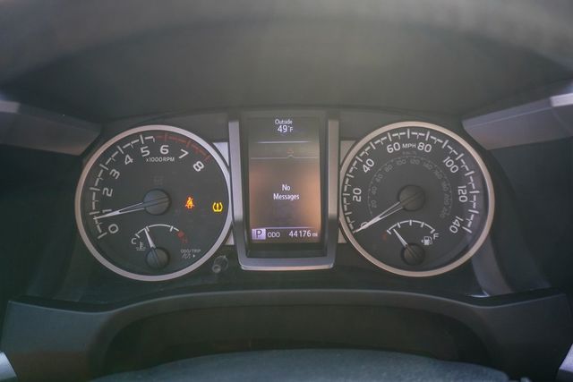 2020 Toyota Tacoma 2WD SR5 Double Cab 5' Bed I4 AT (Natl) - 22966188 - 26