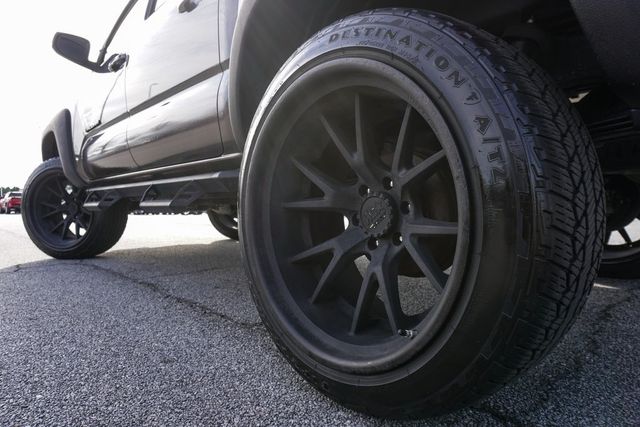 2020 Toyota Tacoma 2WD SR5 Double Cab 5' Bed I4 AT (Natl) - 22966188 - 32