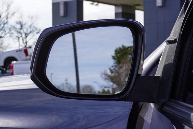 2020 Toyota Tacoma 2WD SR5 Double Cab 5' Bed I4 AT (Natl) - 22966188 - 39