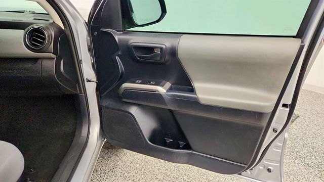 2020 Toyota Tacoma 2WD SR5 Double Cab 5' Bed I4 AT (Natl) - 23013603 - 23