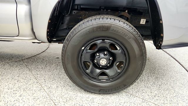 2020 Toyota Tacoma 2WD SR5 Double Cab 5' Bed I4 AT (Natl) - 23013603 - 8