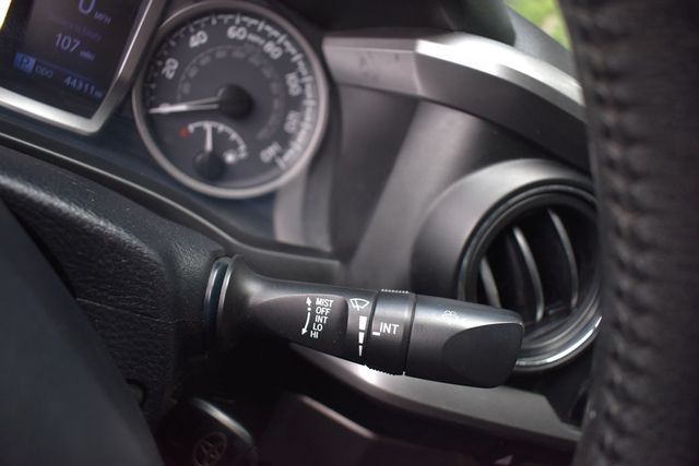 2020 Toyota Tacoma 2WD SR5 Double Cab 5' Bed V6 AT (GS) - 22909979 - 18