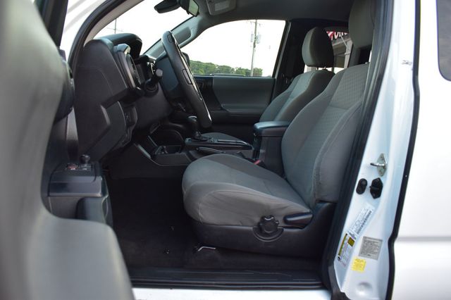 2020 Toyota Tacoma 2WD SR Access Cab 6' Bed I4 AT (Natl) - 23090470 - 11