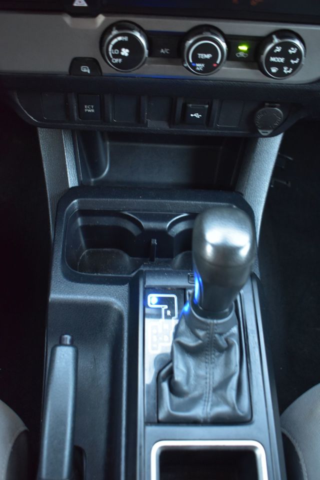 2020 Toyota Tacoma 2WD SR Access Cab 6' Bed I4 AT (Natl) - 23090470 - 37
