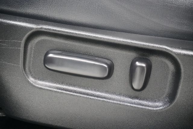 2020 Toyota Tacoma 4WD Limited Double Cab 5' Bed V6 AT (Natl) - 23025623 - 13
