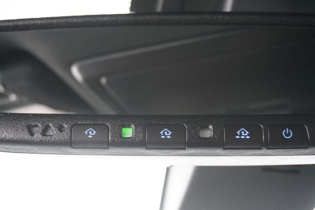2020 Toyota Tacoma 4WD Limited Double Cab 5' Bed V6 AT (Natl) - 23025623 - 24