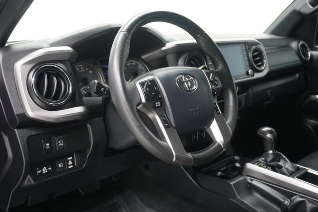 2020 Toyota Tacoma 4WD Limited Double Cab 5' Bed V6 AT (Natl) - 23025623 - 8
