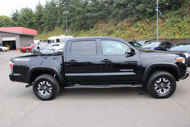 2020 Toyota Tacoma SR Double Cab V6 photo 2