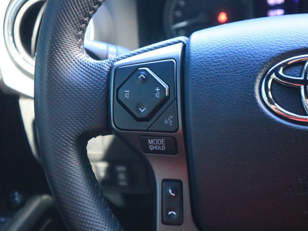 2020 Used Toyota Tacoma 4WD TRD Off Road Double Cab 5' Bed V6 AT (Natl) at  Lamborghini North Scottsdale Serving Phoenix, Tucson, Las Vegas, AZ, IID  21617905