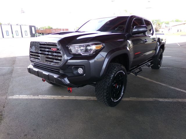 2020 Toyota Tacoma 4WD TRD Off Road Double Cab 5' Bed V6 AT (Natl) - 23013010 - 4