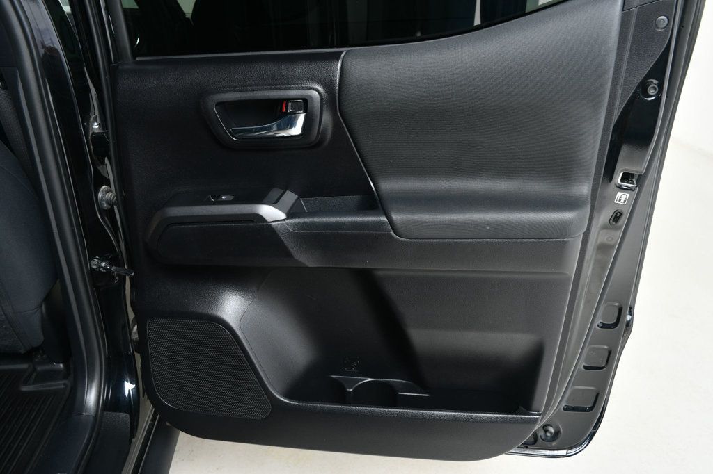 2020 Toyota Tacoma TRD Double Cab V6 photo 24